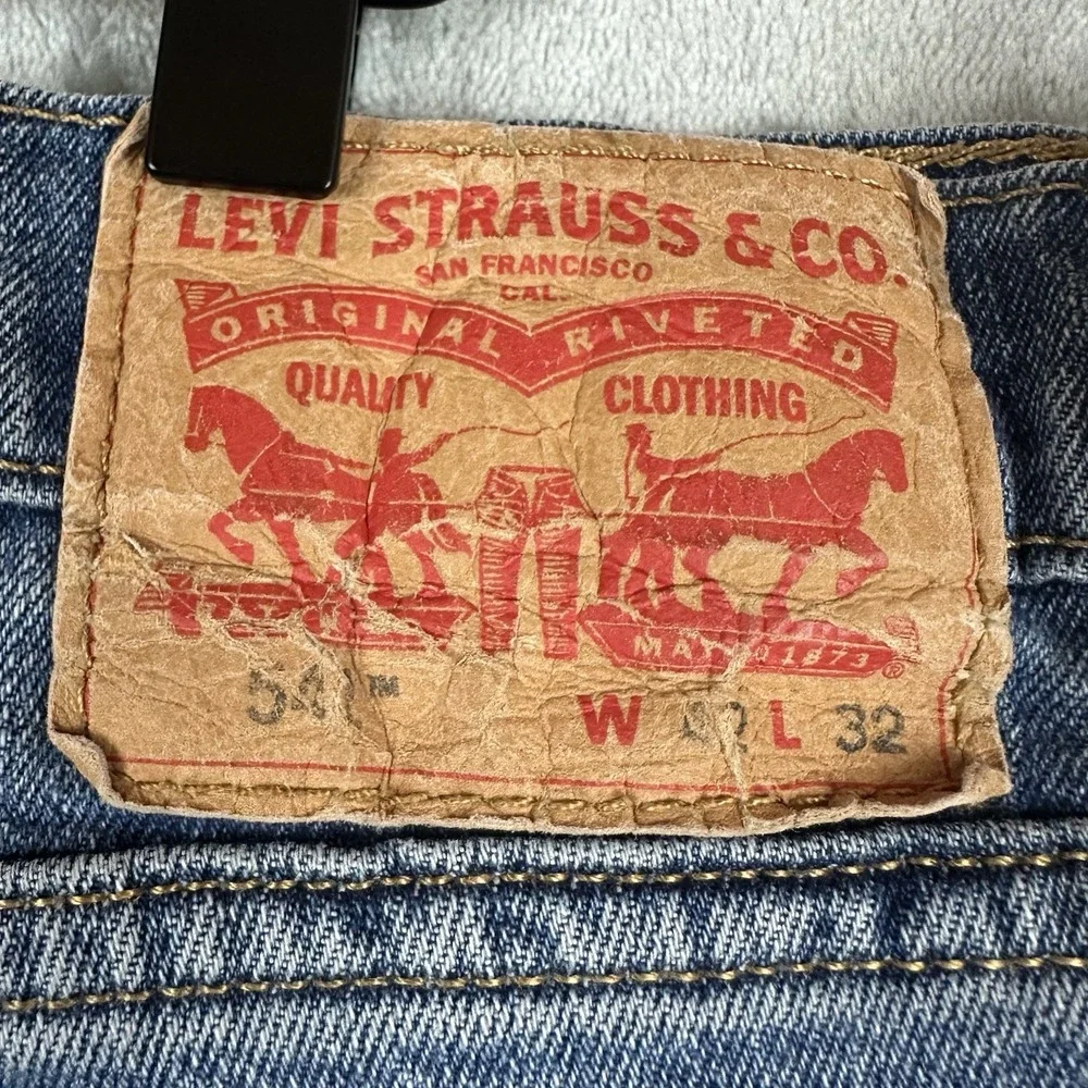 Levi's 541 Jeans Men's 42 x 32 Blue Denim Medium Wash Athletic Taper Fit